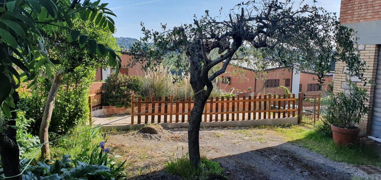 La Casina Di Jo Apartamento Siena Exterior foto